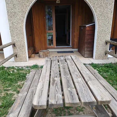 Avec Jardin Et Garage Apartmán *